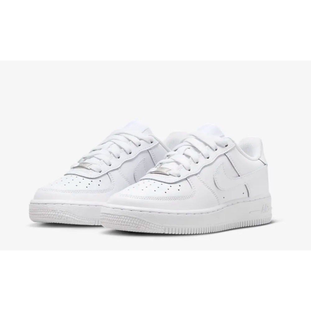 Nike Air Force 1 LE